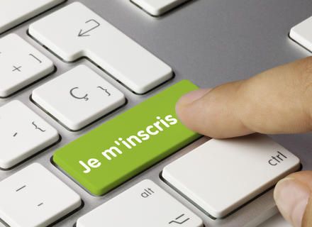 Inscriptions / Réinscriptions :: Faculté Droit et science politique
